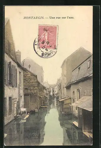 AK Montargis, Une rue sur l`eau