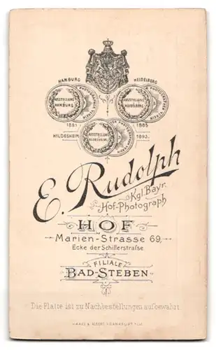 Fotografie E. Rudolph, Hof, Portrait bürgerliche Dame mit Dutt und Halskette