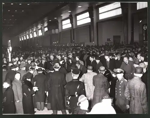 Fotografie Internationale Automobil- und Motorradausstellung Berlin 1939, Kaiserdamm