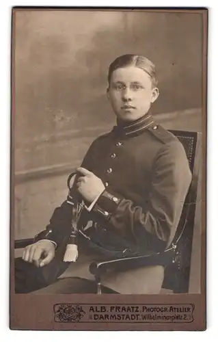 Fotografie Alb. Fraatz, Darmstadt, Deutscher Soldat in Uniform