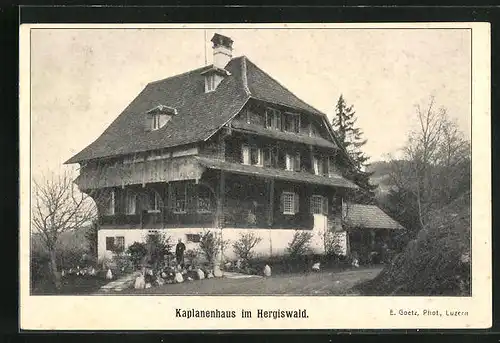 AK Hergiswald, Kaplanenhaus mit Garten