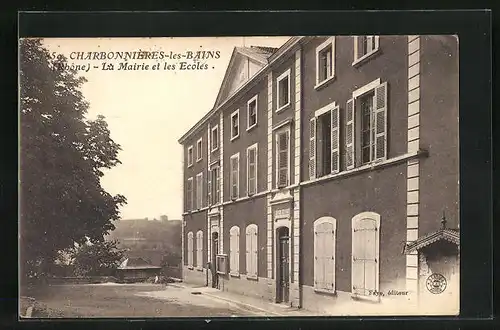 AK Charbonniéres-les-Bains, La Mairie et les Ecoles