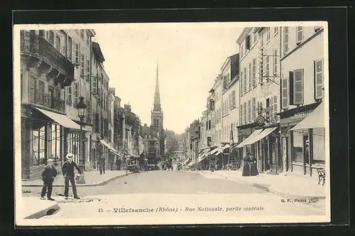 AK Villefranche, Rue Nationale, partie centrale