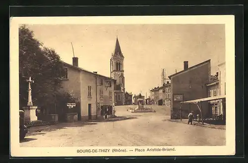 AK Bourg-de-Thizy, Place Aristide-Briand