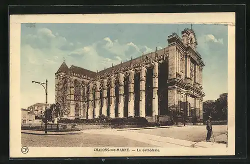 AK Chalons-sur-Marne, La Cathédrale