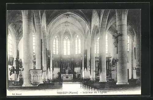 AK Troissy, Intérieur de l`Eglise