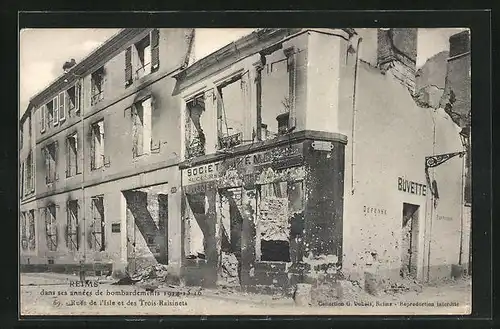 AK Reims, dans ses années de bombardements, Rue de l`Isle des Trois-Raisinets