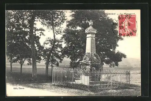 AK Damery, le Monument