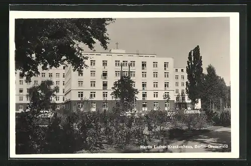 AK Berlin-Grunewald, Martin Luther-Krankenhaus, Caspar-Theyss-Strasse 27-29