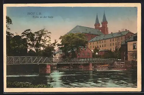 AK Hof i. B., Partie an der Saale mit Brücke