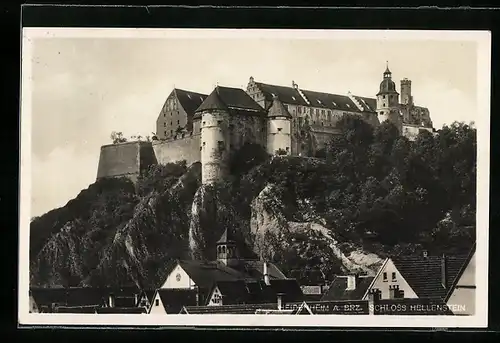 AK Heidenheim, Schloss Hellenstein vom Ort aus