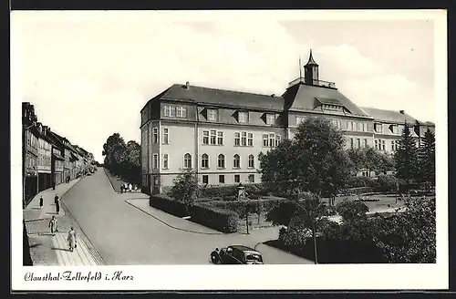 AK Clausthal-Zellerfeld /Harz, Bergakademie mit Strasse