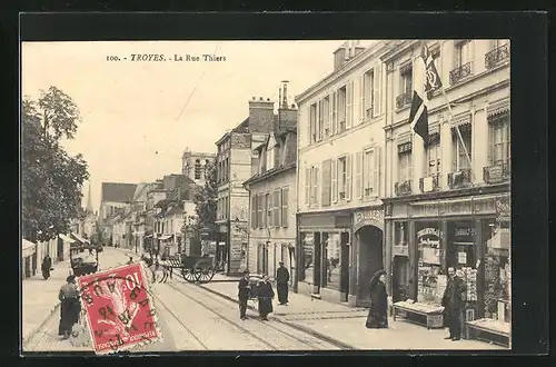 AK Troyes, la Rue Thiers