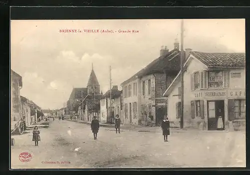 AK Brienne-la-Vielle, Grand Rue, Café Guerrapain