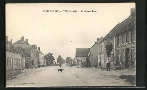 AK Saint-Benoit-sur-Vanne, La Grande Route
