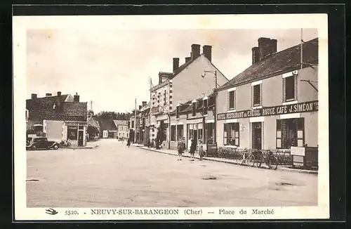 AK Neuvy-sur-Barangeaon, Place du Marché