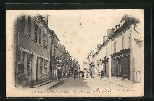 AK Les Aix-d'Angillon, la Grande-Rue