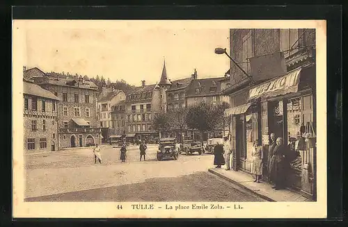 AK Tulle, La place Emile Zola