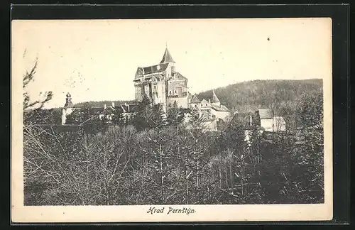 AK Pernstyn, Burg im Zentrum