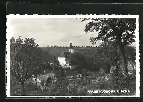 AK Klobouky u Brna, Panorama mit Blick auf Kirche