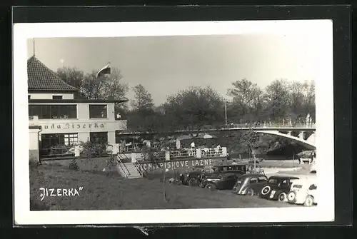 AK Jizerka, Picni a Pishove Lazne, die Terrasse am Ausflugslokal