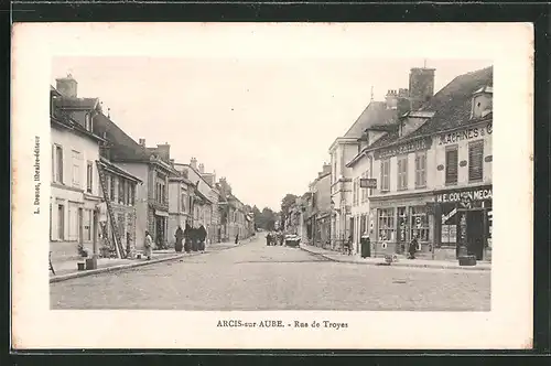 AK Arcis-sur-Aube, Rue de Troyes