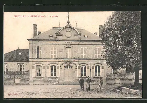 AK Neuville-sur-Seine, La Mairie