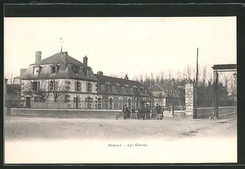 AK Romilly, Les Écoles