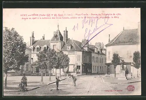 AK Méry-sur-Seine, Blick in eine Strasse mit Denkmal