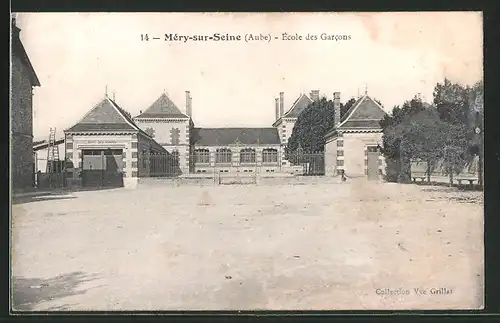 AK Méry-sur-Seine, École des Garcons