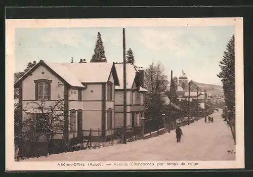 AK Aix-en-Othe, Avenue Clemenceau par temps de neige