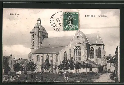 AK Troissy, L`Église