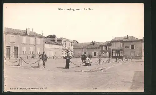 AK Givry-en-Argonne, La Place