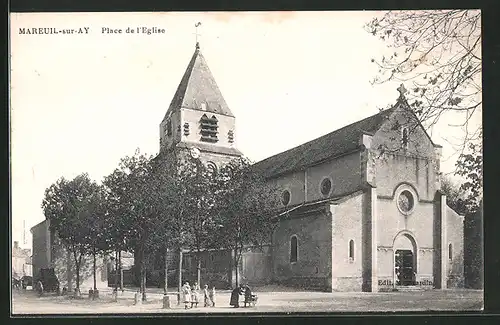 AK Mareuil-sur-Ay, Place de L`Église