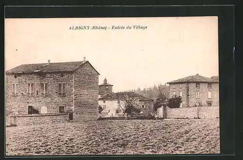 AK Albigny, Entrée du Village