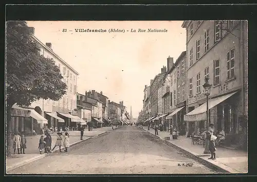 AK Villefranche, La Rue Nationale