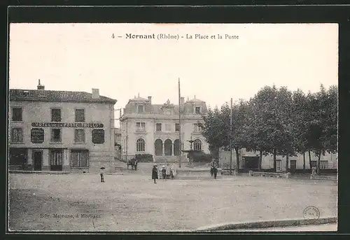 AK Mornant, La Place et la Poste