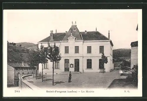 AK Saint-Forgeux, la Mairie