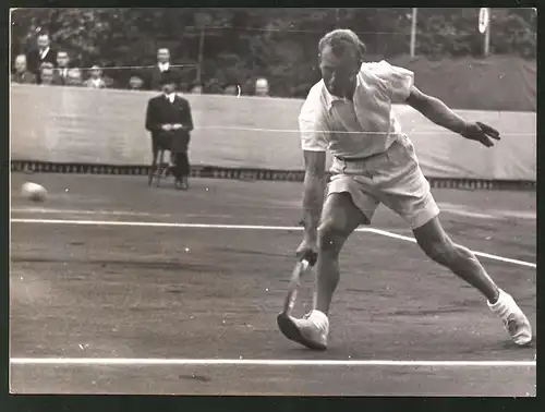 Fotografie Intern. Tennisturnier des WAC - Riedl im Spiel