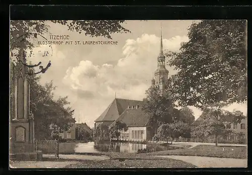 AK Itzehoe, Klosterhof mit St. Laurentcikirche