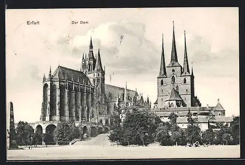 AK Erfurt, Domplatz mit Dom