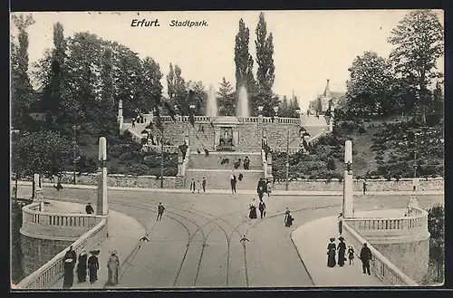 AK Erfurt, Stadtpark mit Springbrunnen