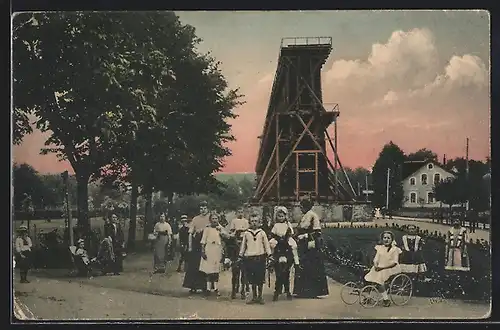 AK Bad Rothenfelde /Teutoburgerwald, Auf der Promenade