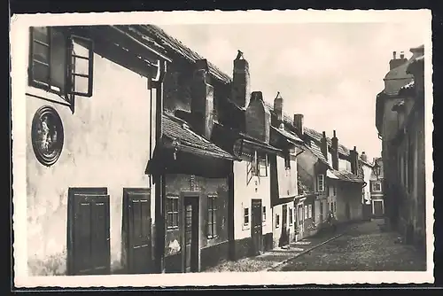 AK Prag / Praha, Goldenes Gässchen, Strassenpartie