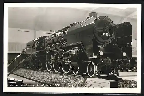 AK Berlin, Ausstellung Deutschland 1936, Dampf-Lokomotive