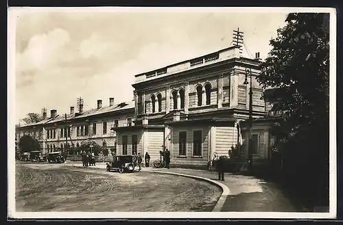 AK Breclav, Bahnhof, Automobil