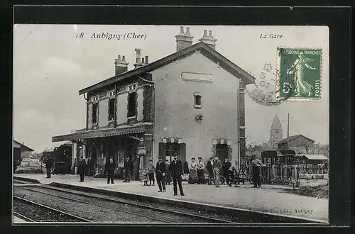 AK Aubigny, La Gare, Bahnhof
