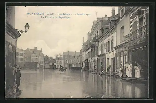 AK Montargis, Inondations 1910, Hochwasser, La Place de la République