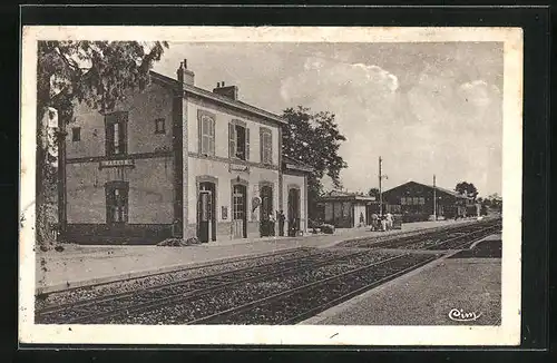 AK Mauron, La Gare, Bahnhofshäusschen an der Station
