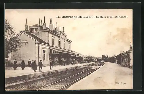 AK Montbard, La Gare, Vue intérieure, Bahnhof